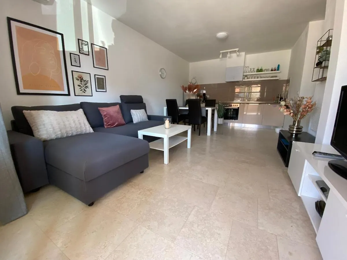 Apartment Niko Medulin Croatia